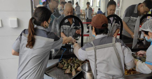 五月五，過(guò)端午